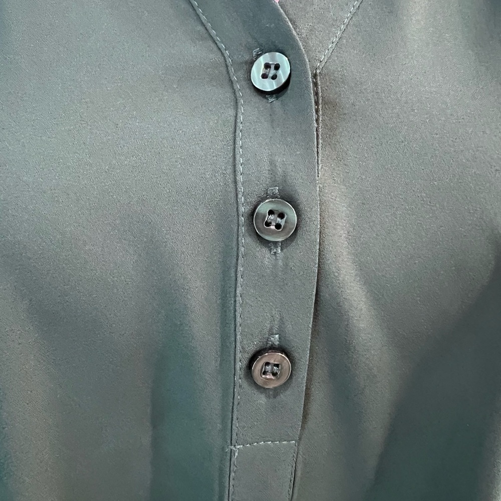 New York & Company Blouse #199 - Picture 4 of 6